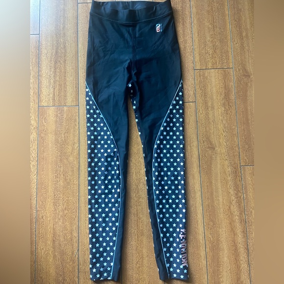 P.E Nation Star Print Dominion Legging Size XS NWOT! ⭐️ - Picture 9 of 10